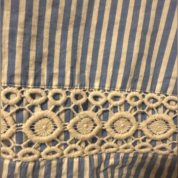 Blue and white striped dress crown and ivy size 16 - Picture 5 of 5